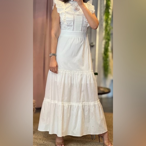 Dresses & Skirts - Embroidery - Eyelet and lace combo beautiful Maxi dress